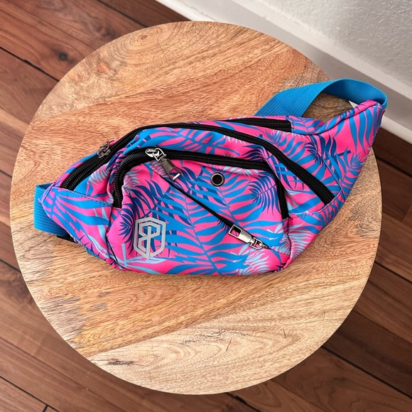 Born Primitive Tropical Crew Fanny Pack NWOT - Picture 3 of 9